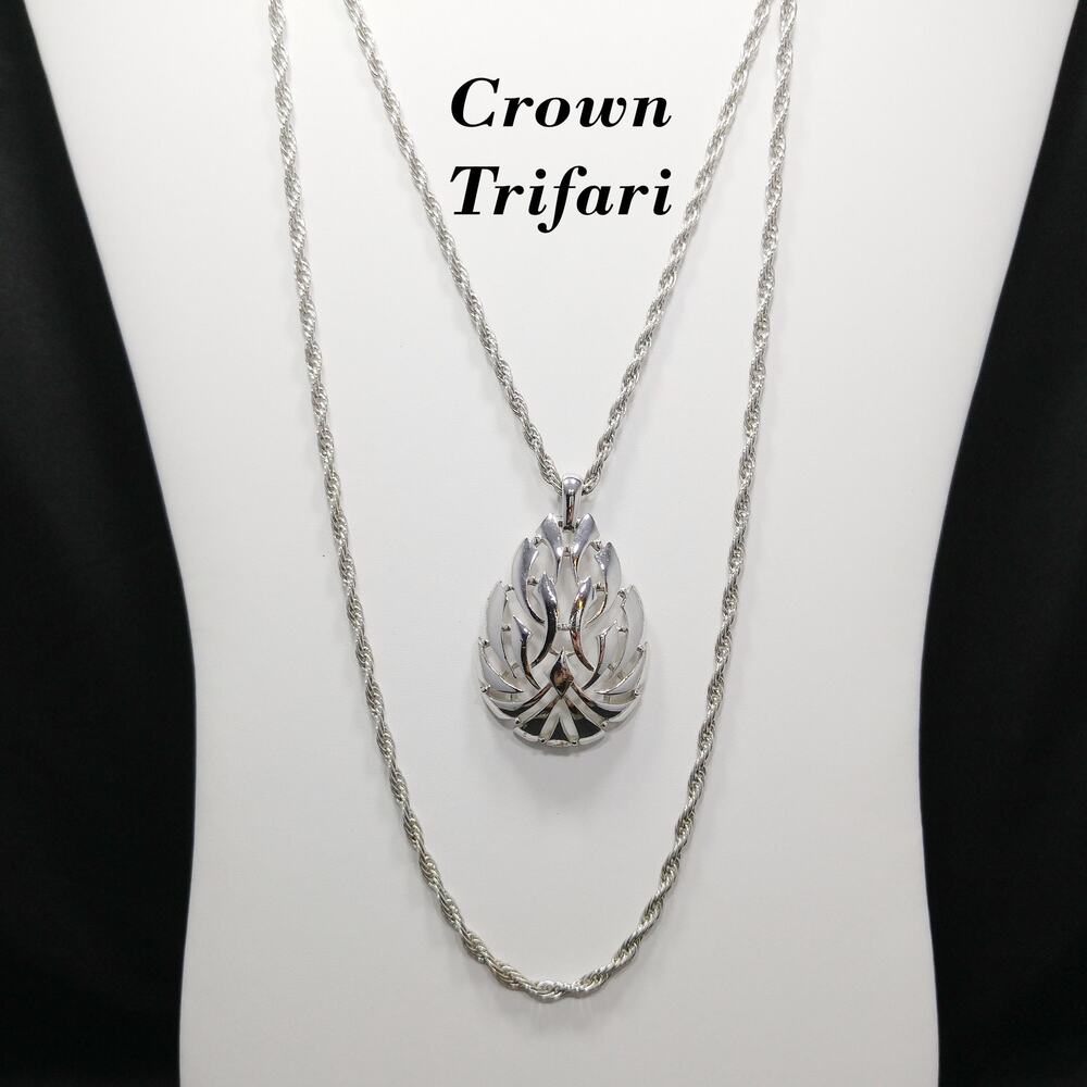 Crown Trifari Pendant Long Necklace, Layered Look, 1960s Vintage Jewelry